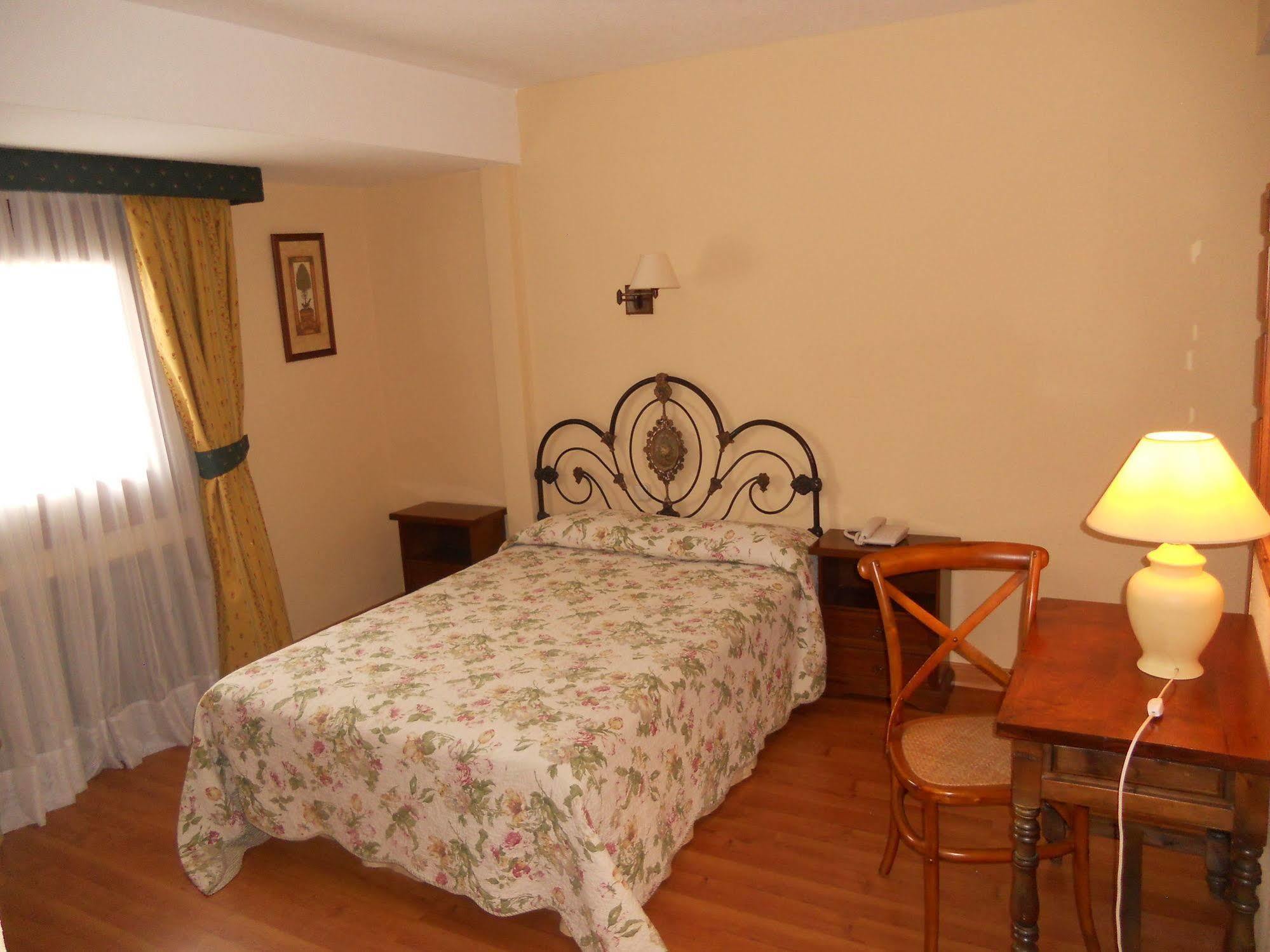 Hotel Rural Las Postas Navacerrada Extérieur photo
